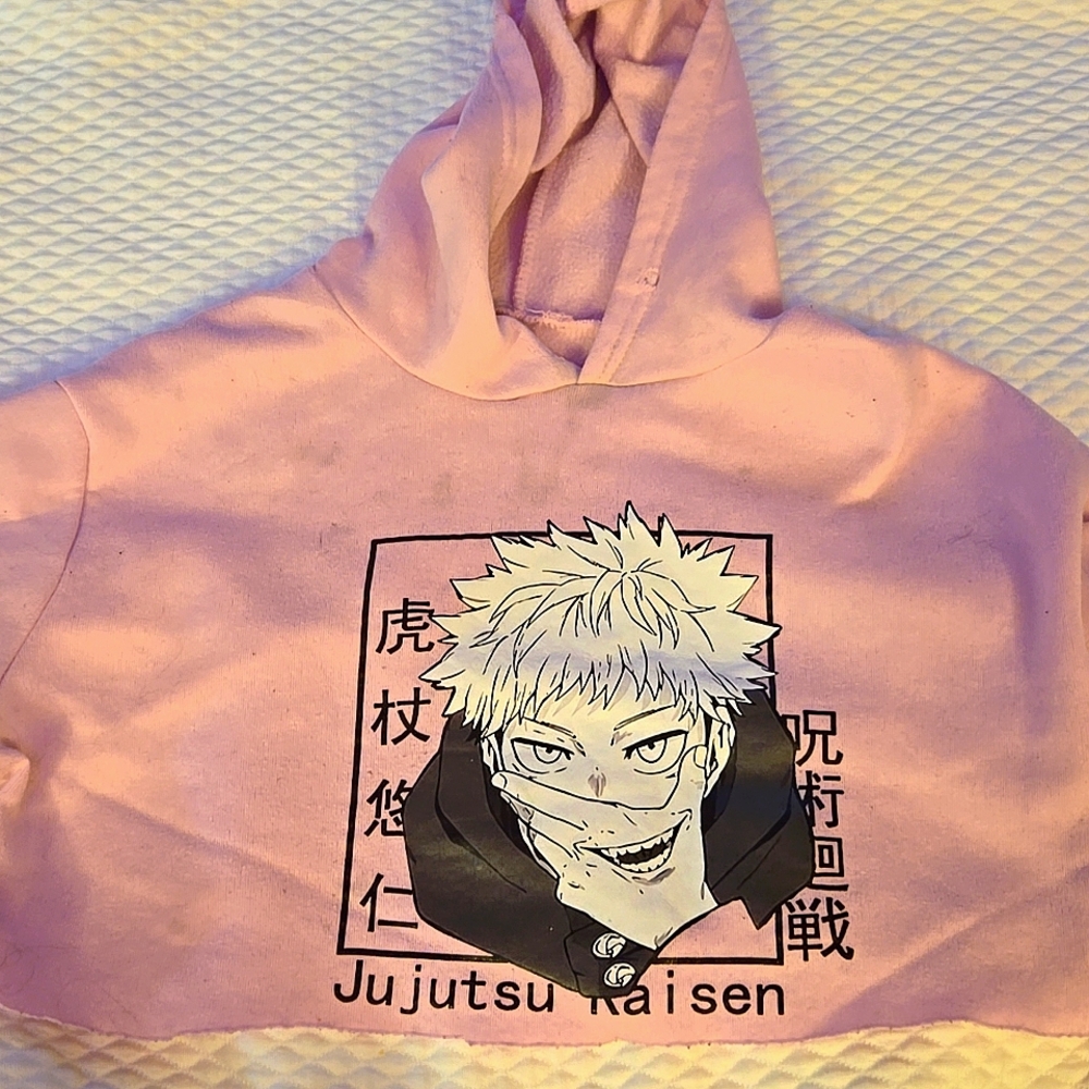 Jujutsu Kaisen Itadori pink crop hoodie